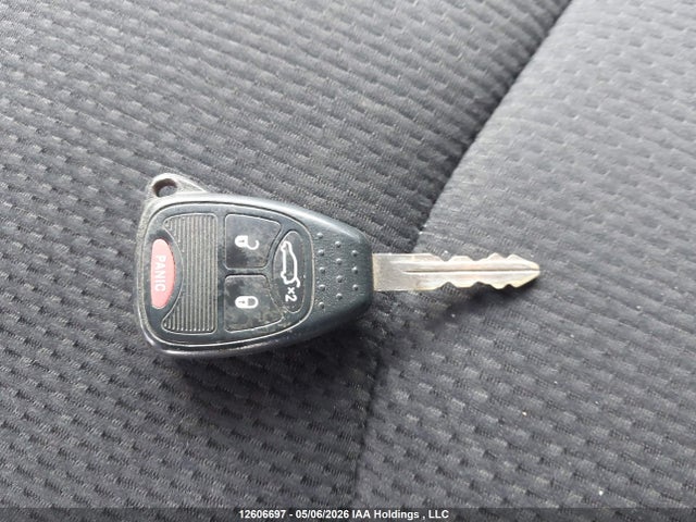 Chrysler 200 LX 2014 1C3CCBABXEN229607 Image 10