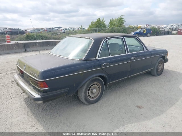 Aukcja sprzedaży 1982 Mercedes-benz 300 Dt, vin: WDBAB33A2CB009035, numer aukcji: 12606704