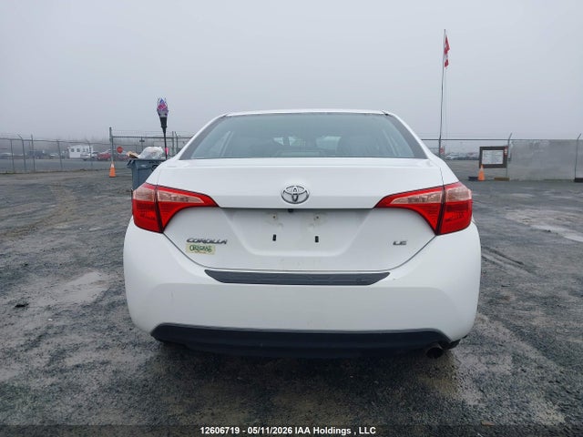2T1BURHE1JC091787 Toyota COROLLA LE