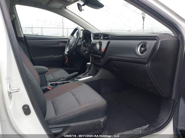 2T1BURHE1JC091787 Toyota COROLLA LE