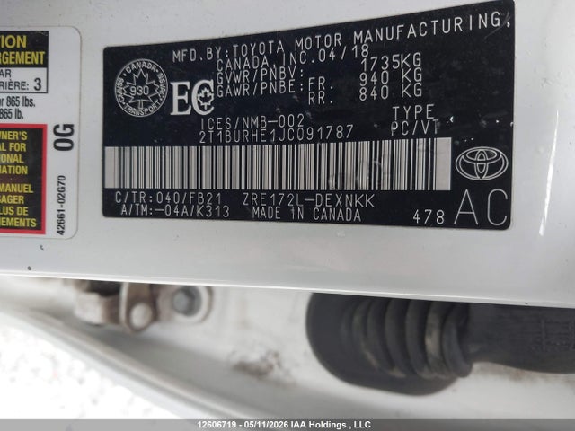 2T1BURHE1JC091787 Toyota COROLLA LE