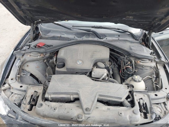 2014 Bmw 320i Xdrive მანქანა იყიდება აუქციონზე, vin: WBA3C3C54EK200028, აუქციონის ნომერი: 12606723