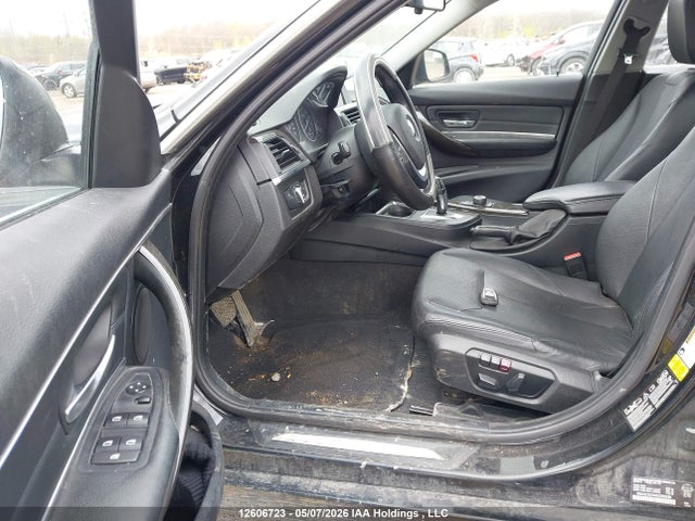 2014 Bmw 320i Xdrive მანქანა იყიდება აუქციონზე, vin: WBA3C3C54EK200028, აუქციონის ნომერი: 12606723