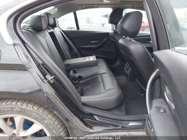 2014 Bmw 320i Xdrive მანქანა იყიდება აუქციონზე, vin: WBA3C3C54EK200028, აუქციონის ნომერი: 12606723