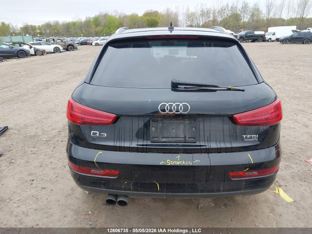 WA1JCCFS5JR000086 Audi Q3 2.0t Progressiv