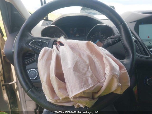 12606738 :رقم المزاد ، 1FMCU9J95HUD87857 vin ، 2017 Ford Escape Titanium مزاد بيع