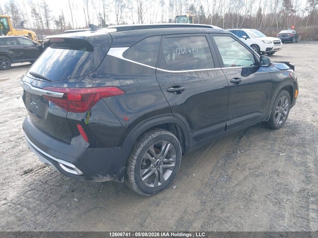 KNDEU2AA5P7409688 KIA SELTOS EX