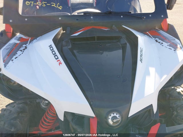 3JBPVAP22FJ000525 Can-Am Maverick 1000r X Xc Dps