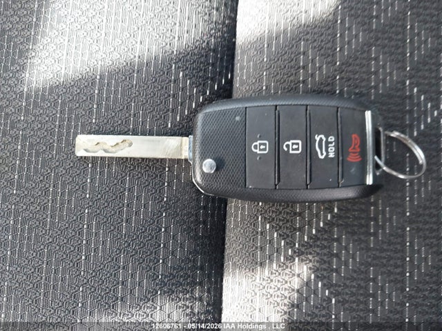 3KPA25AD2PE563517 KIA Rio Lx Premium/lx+