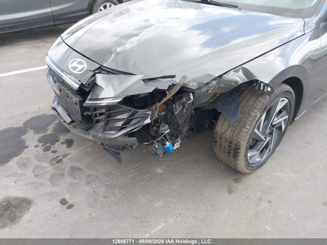 2025 Hyundai Elantra Limited მანქანა იყიდება აუქციონზე, vin: KMHLN4DJ8SU173670, აუქციონის ნომერი: 12606771