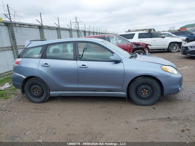 12606775 :رقم المزاد ، 2T1KR32E55C864015 vin ، 2005 Toyota Corolla Matrix Xr مزاد بيع