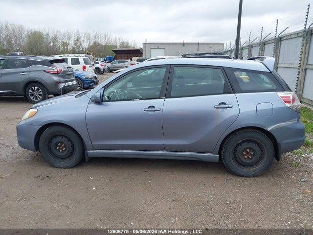 12606775 :رقم المزاد ، 2T1KR32E55C864015 vin ، 2005 Toyota Corolla Matrix Xr مزاد بيع