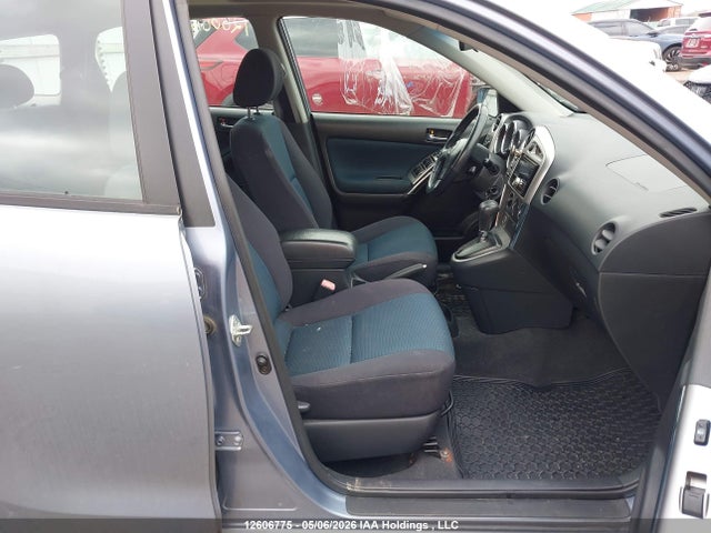 12606775 :رقم المزاد ، 2T1KR32E55C864015 vin ، 2005 Toyota Corolla Matrix Xr مزاد بيع