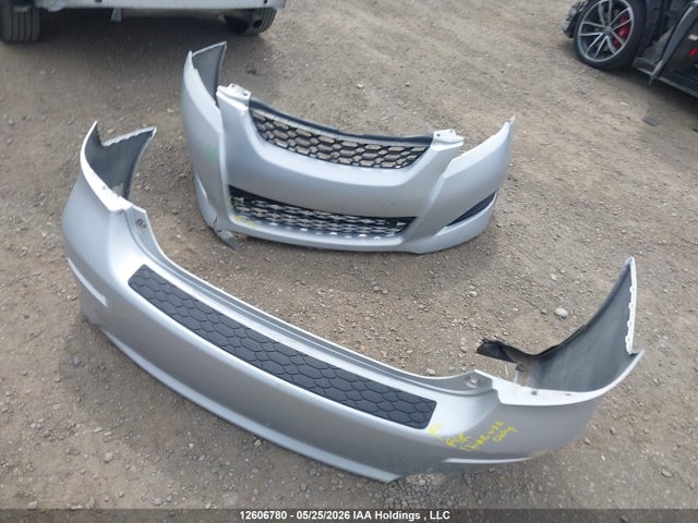 12606780 :رقم المزاد ، 2T1KU4EE9DC930936 vin ، 2013 Toyota Matrix Wagon مزاد بيع