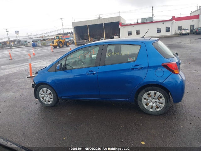 VNKKTUD32HA074724 Toyota YARIS LE