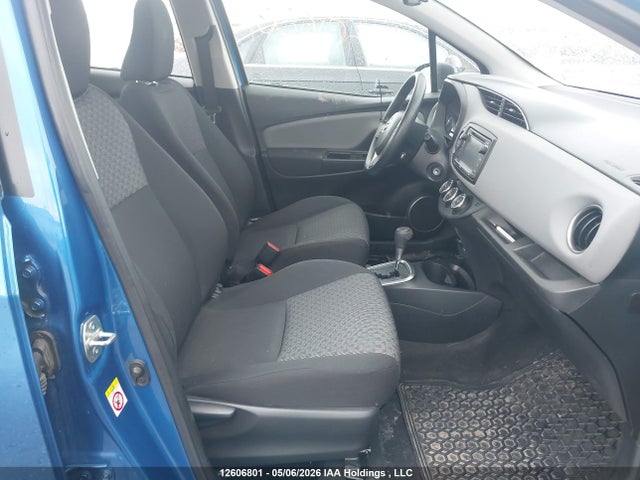 VNKKTUD32HA074724 Toyota YARIS LE