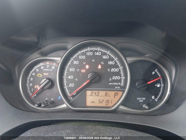 VNKKTUD32HA074724 Toyota YARIS LE