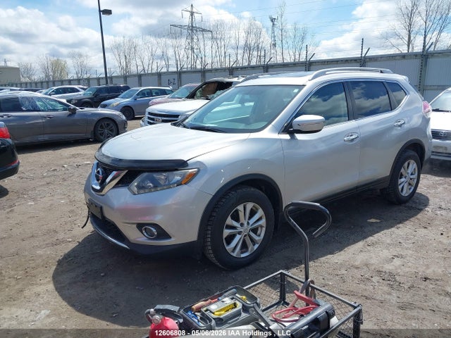 2015 Nissan Rogue S/sl/sv მანქანა იყიდება აუქციონზე, vin: 5N1AT2MV8FC813845, აუქციონის ნომერი: 12606808