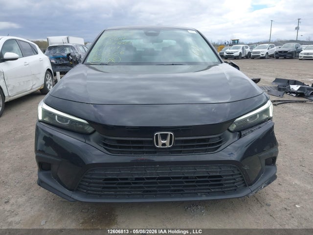 2HGFE2F33NH127421 Honda Civic