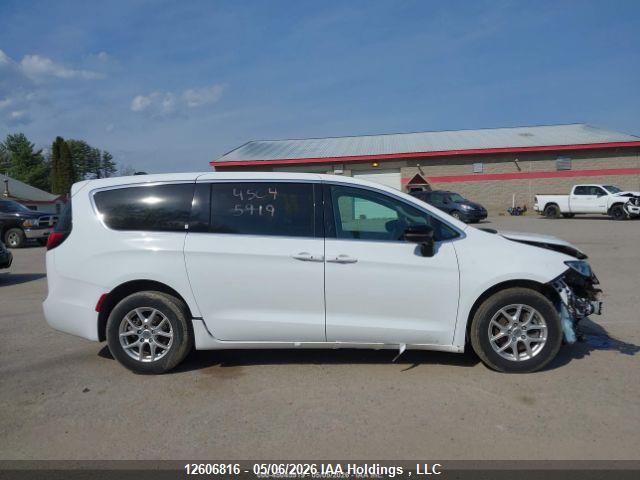 2024 Chrysler Pacifica Touring L მანქანა იყიდება აუქციონზე, vin: 2C4RC1BG1RR159028, აუქციონის ნომერი: 12606816