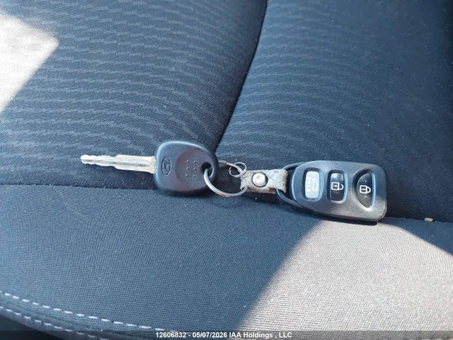 2015 Hyundai Elantra Gl მანქანა იყიდება აუქციონზე, vin: 5NPDH4AE2FH554860, აუქციონის ნომერი: 12606832