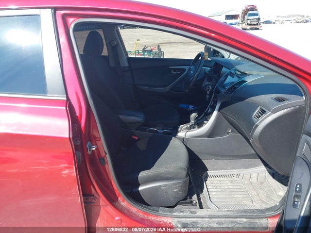 2015 Hyundai Elantra Gl მანქანა იყიდება აუქციონზე, vin: 5NPDH4AE2FH554860, აუქციონის ნომერი: 12606832