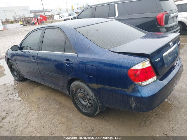 2005 Toyota Camry Le/se/std/xle მანქანა იყიდება აუქციონზე, vin: 4T1BE32K95U409653, აუქციონის ნომერი: 12606840