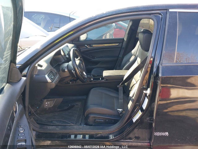 2022 Honda Accord Sport 1.5t მანქანა იყიდება აუქციონზე, vin: 1HGCV1F31NA800847, აუქციონის ნომერი: 12606842