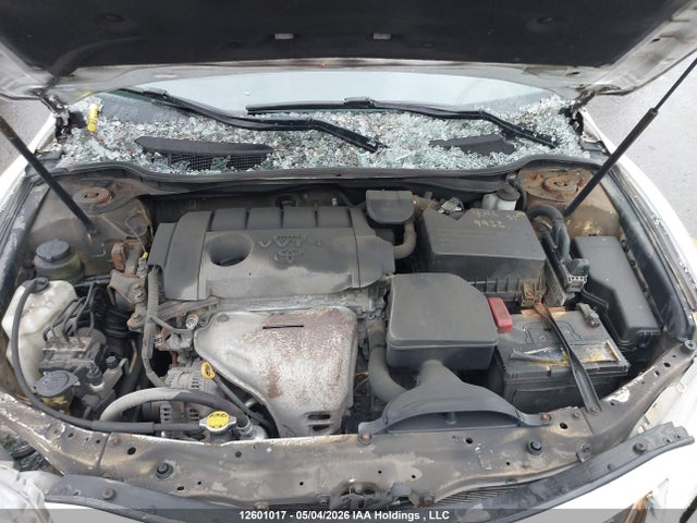 12601017 :رقم المزاد ، 4T1BF3EK0AU575403 vin ، 2010 Toyota Camry Se مزاد بيع
