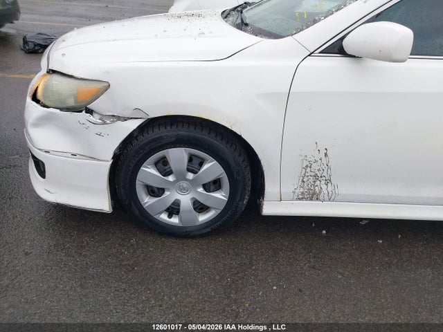 12601017 :رقم المزاد ، 4T1BF3EK0AU575403 vin ، 2010 Toyota Camry Se مزاد بيع
