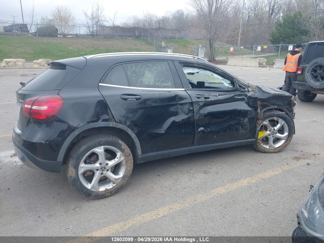 WDCTG4GB3JJ471640 Mercedes-Benz Gla 250 4matic