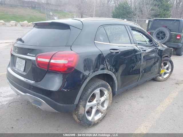 WDCTG4GB3JJ471640 Mercedes-Benz Gla 250 4matic