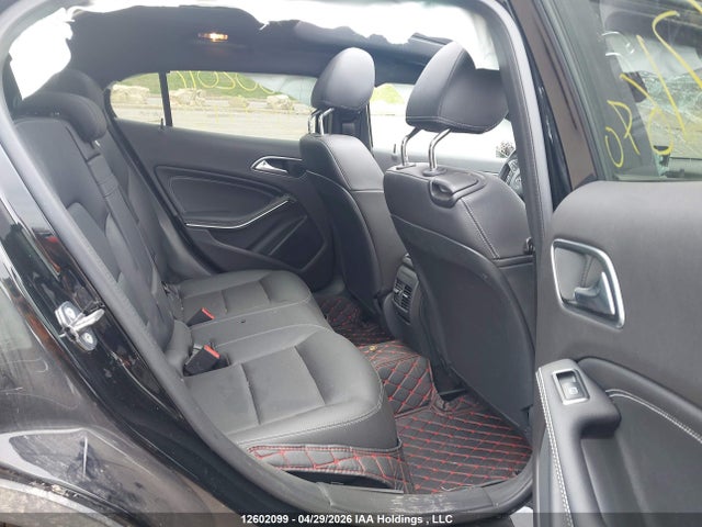 WDCTG4GB3JJ471640 Mercedes-Benz Gla 250 4matic