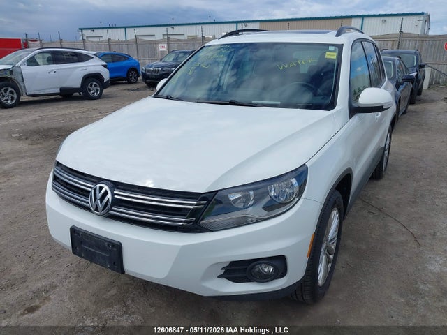 2016 Volkswagen Tiguan Comfort/high/r-line/sp Ed მანქანა იყიდება აუქციონზე, vin: WVGJV7AX1GW575463, აუქციონის ნომერი: 12606847