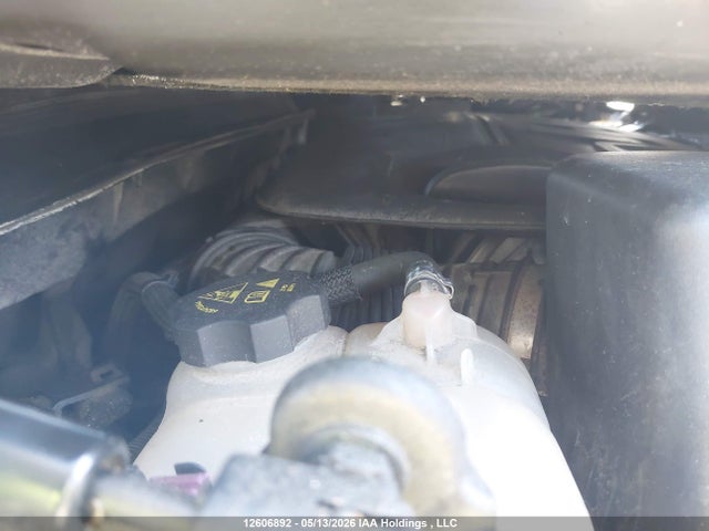 1C4PJMCS5GW290310 Jeep Cherokee Latitude