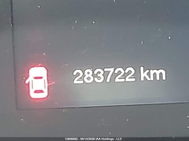 1C4PJMCS5GW290310 Jeep Cherokee Latitude