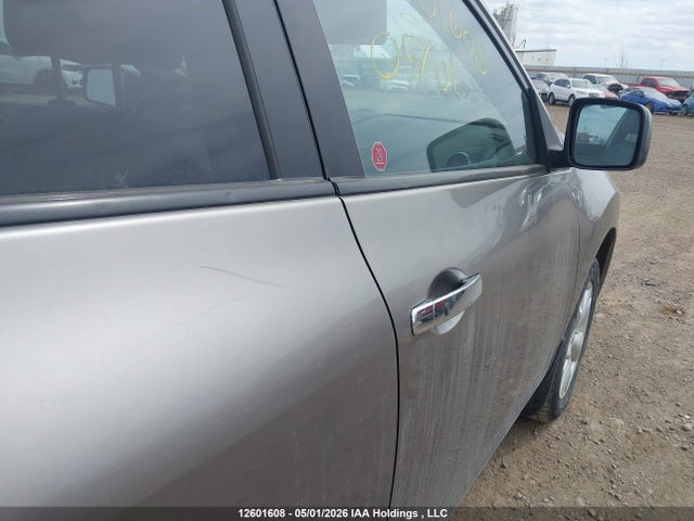 2010 Nissan Rogue Sl მანქანა იყიდება აუქციონზე, vin: JN8AS5MV7AW122584, აუქციონის ნომერი: 12601608