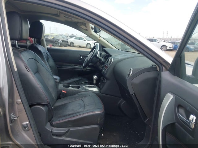 2010 Nissan Rogue Sl მანქანა იყიდება აუქციონზე, vin: JN8AS5MV7AW122584, აუქციონის ნომერი: 12601608