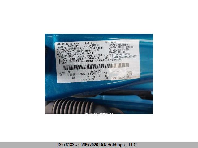 1FADP3K2XHL220467 Ford FOCUS SE