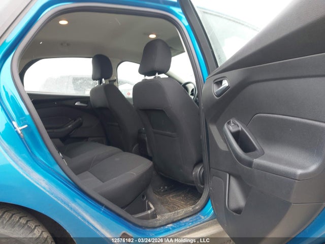 1FADP3K2XHL220467 Ford FOCUS SE