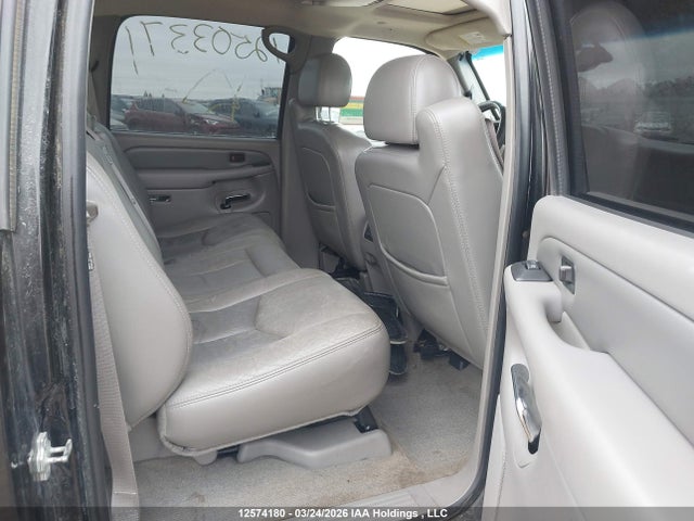 12574180 :رقم المزاد ، 2GTEK63N561324259 vin ، 2006 Gmc Sierra 1500 Denali مزاد بيع