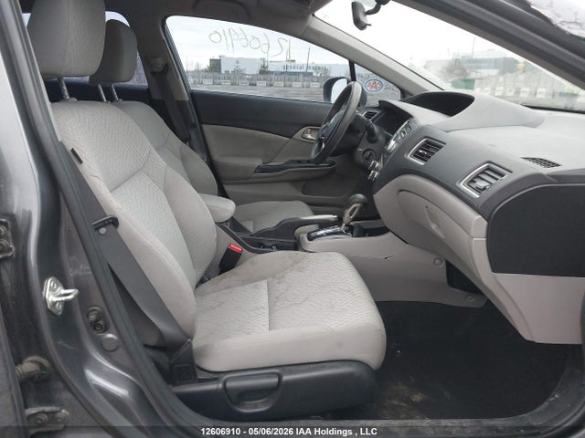 Продажа на аукционе авто 2015 Honda Civic Lx, vin: 2HGFB2F48FH019251, номер лота: 12606910