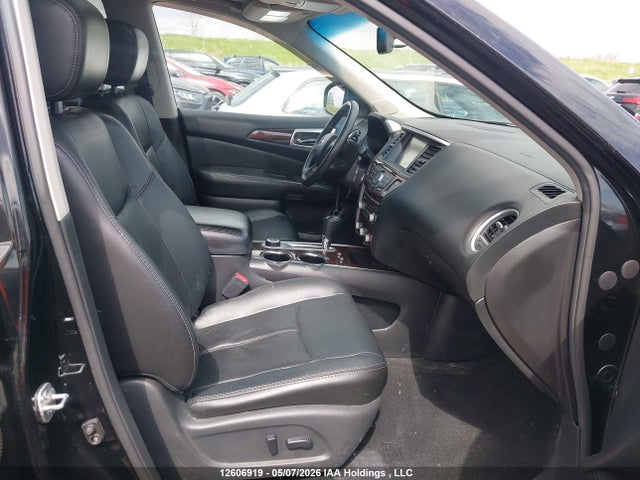 5N1CR2MM1EC677541 Nissan Pathfinder Hybrid Platinum Premium/sv