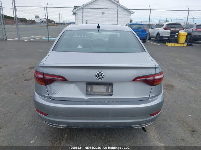 3VWE57BU5KM189743 Volkswagen JETTA SEL