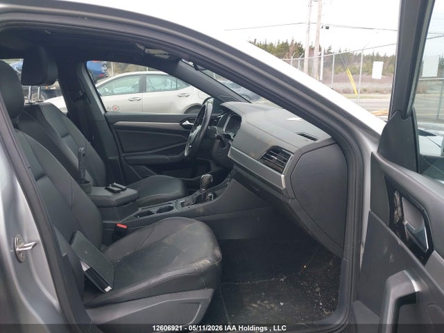 3VWE57BU5KM189743 Volkswagen JETTA SEL