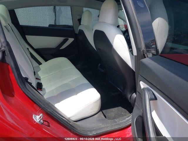 12606923 :رقم المزاد ، 5YJ3E1EA2MF918961 vin ، 2021 Tesla Model 3 مزاد بيع