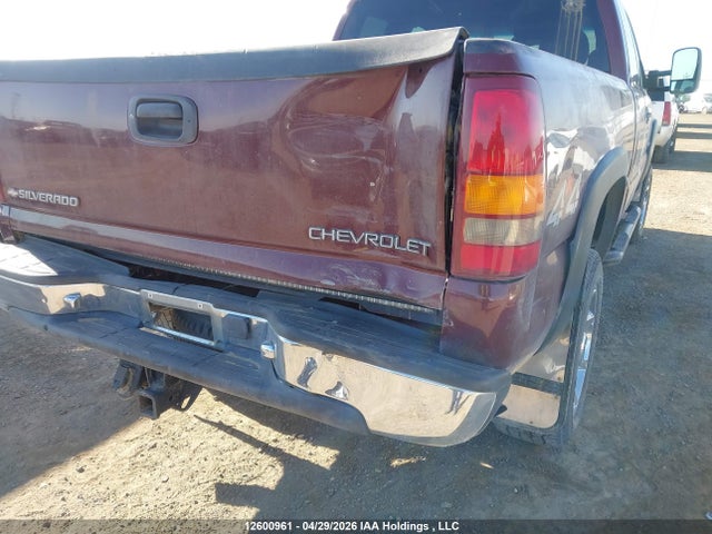 2002 Chevrolet Silverado 2500hd Ls/lt მანქანა იყიდება აუქციონზე, vin: 1GCHK29U92E102546, აუქციონის ნომერი: 12600961