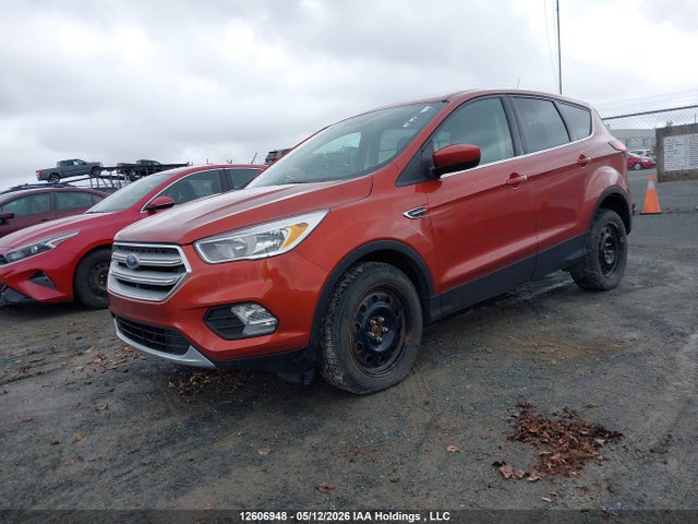 1FMCU9GD6KUA22008 Ford ESCAPE SE