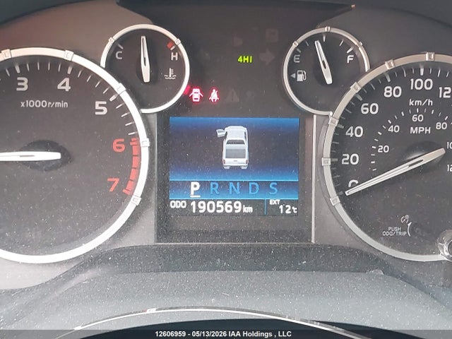 5TFUY5F13HX587756 Toyota Tundra Sr5 Plus 5.7l V8