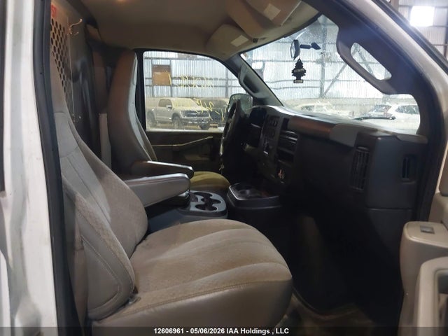 1GTW7AFF0H1345848 GMC Savana G2500